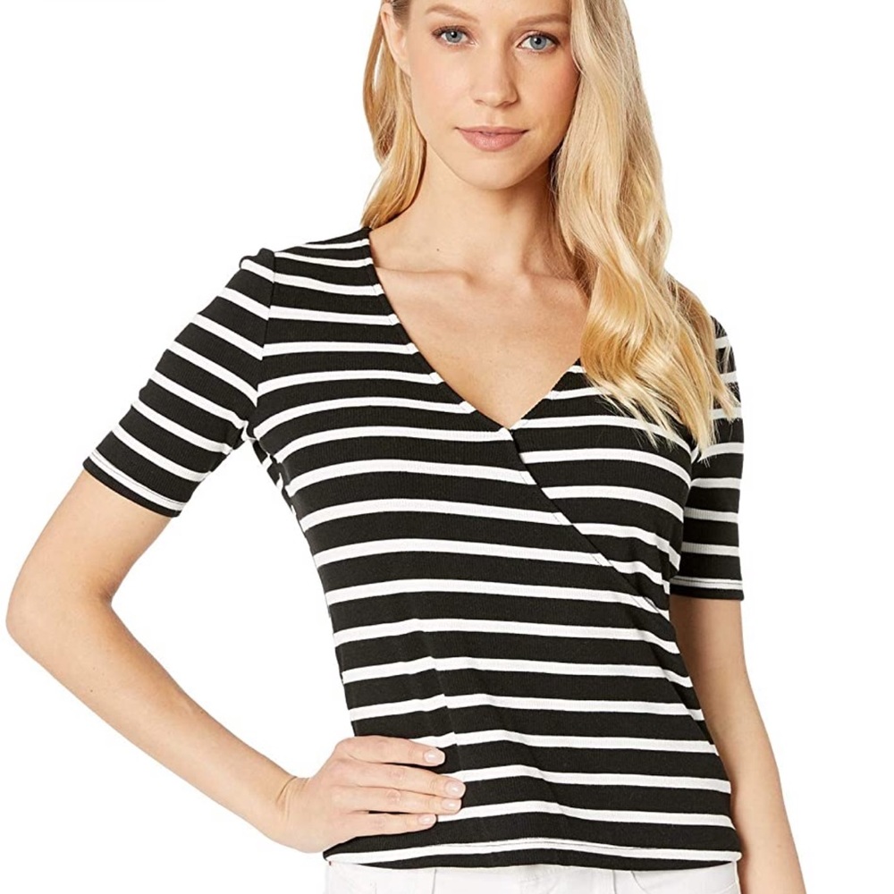 Sanctuary size XL wrap top black and white stripe